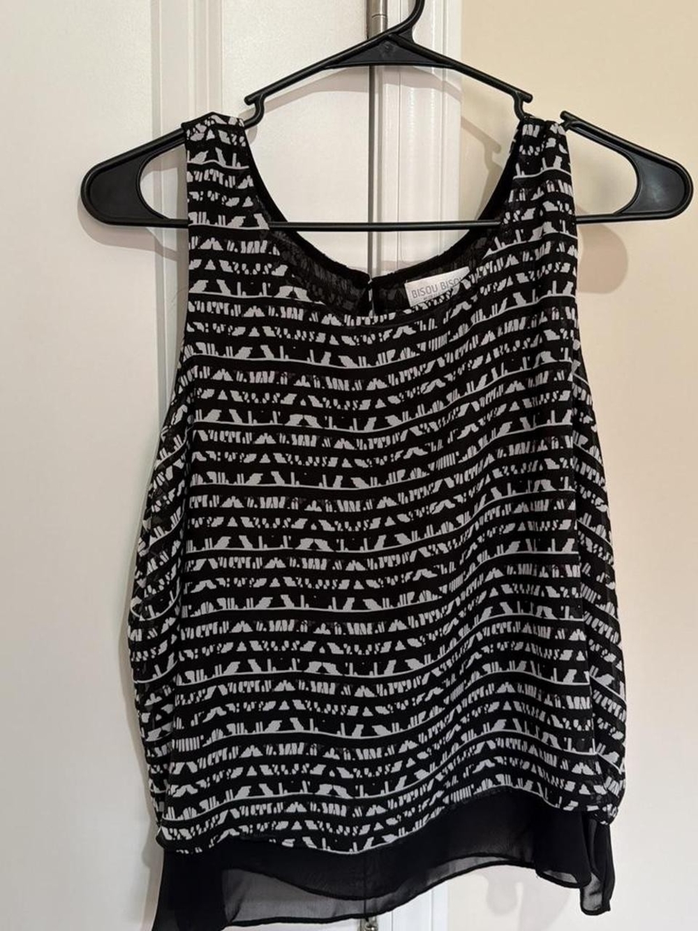 Bisou Bisou Black and White Striped Printed Sleeveless Camisole